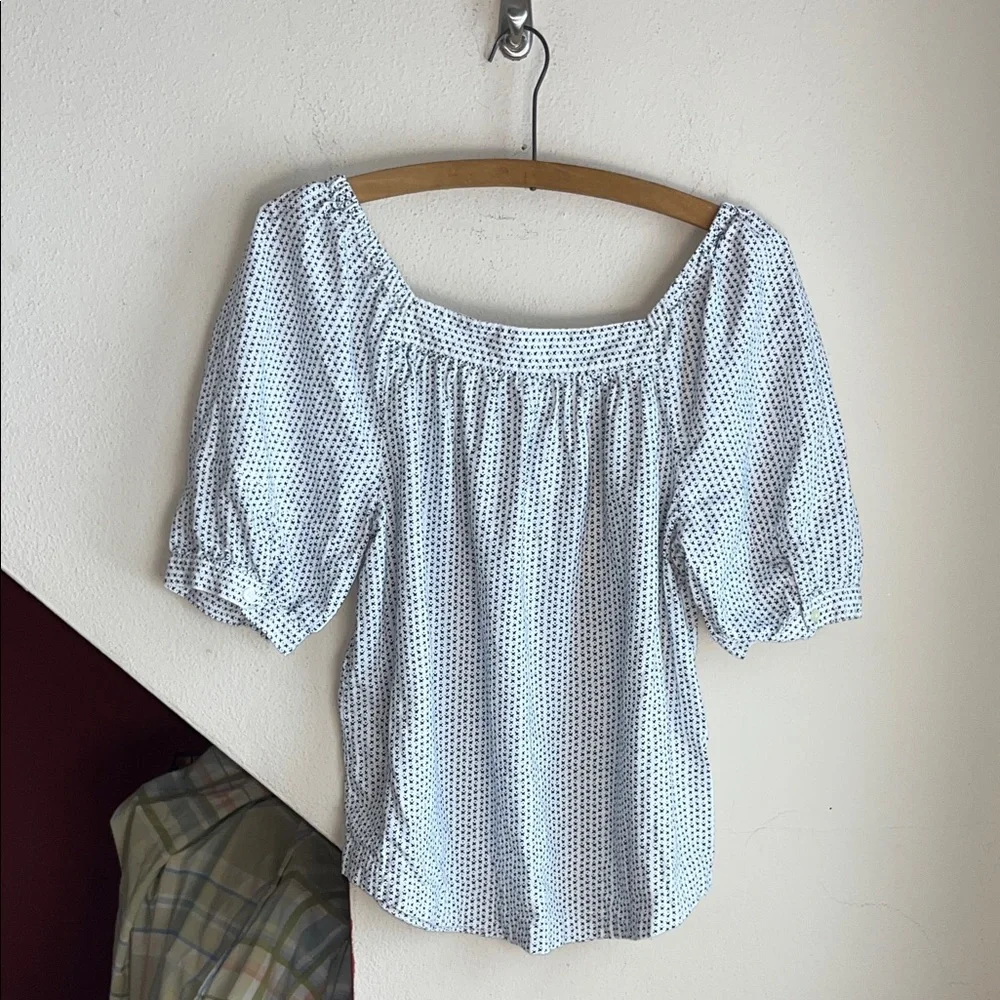 LOFT White and Blue Patterned Puff Sleeve Square neck Peasant‎ Blouse M